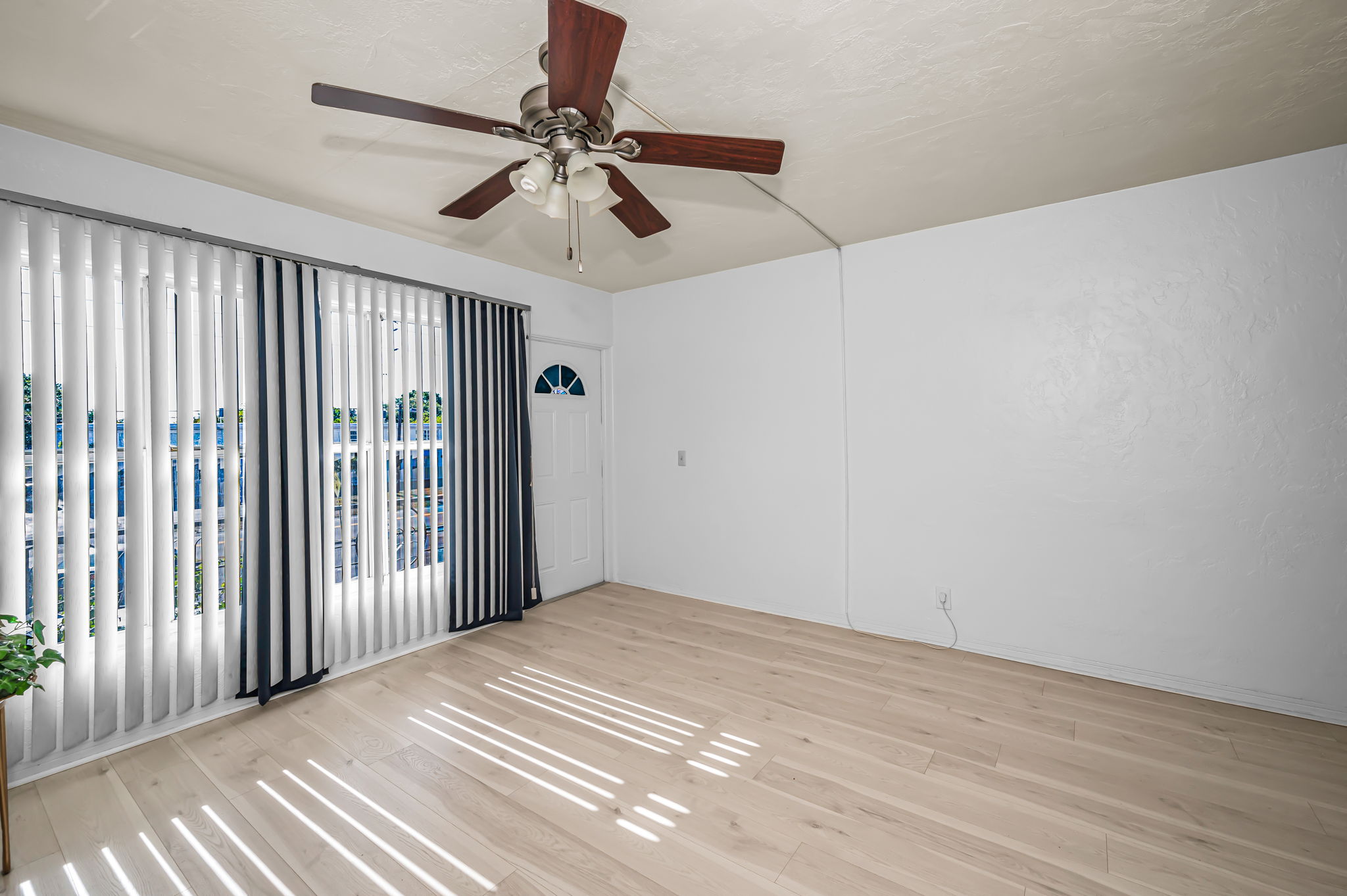 Living Room2