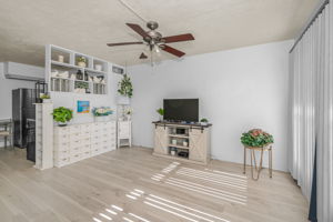 Living Room5