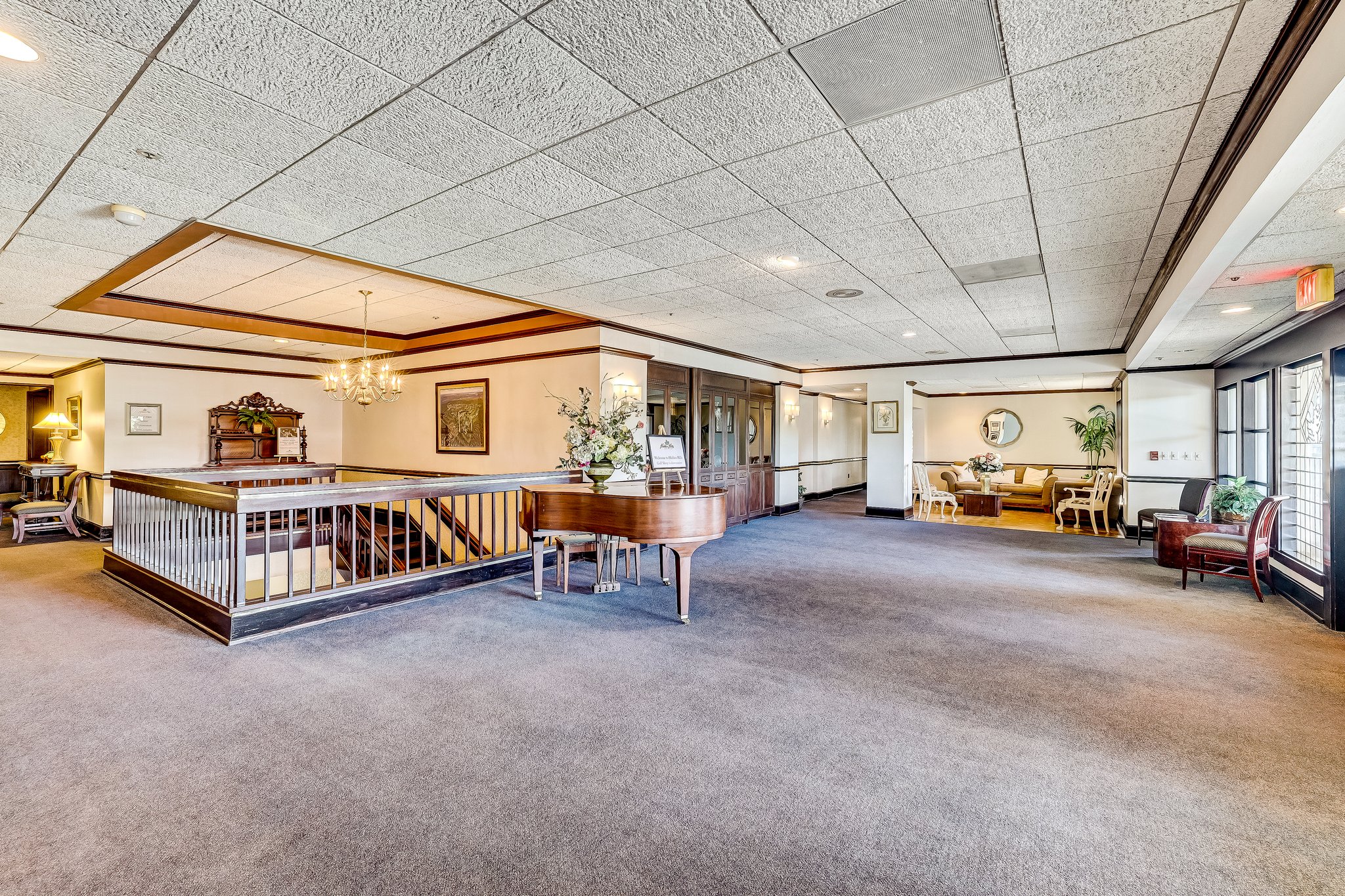 Hidden Hills Country Club