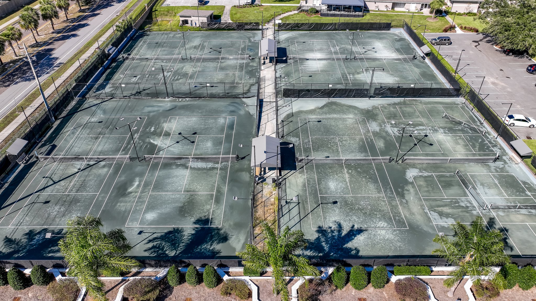 Hidden Hills Country Club