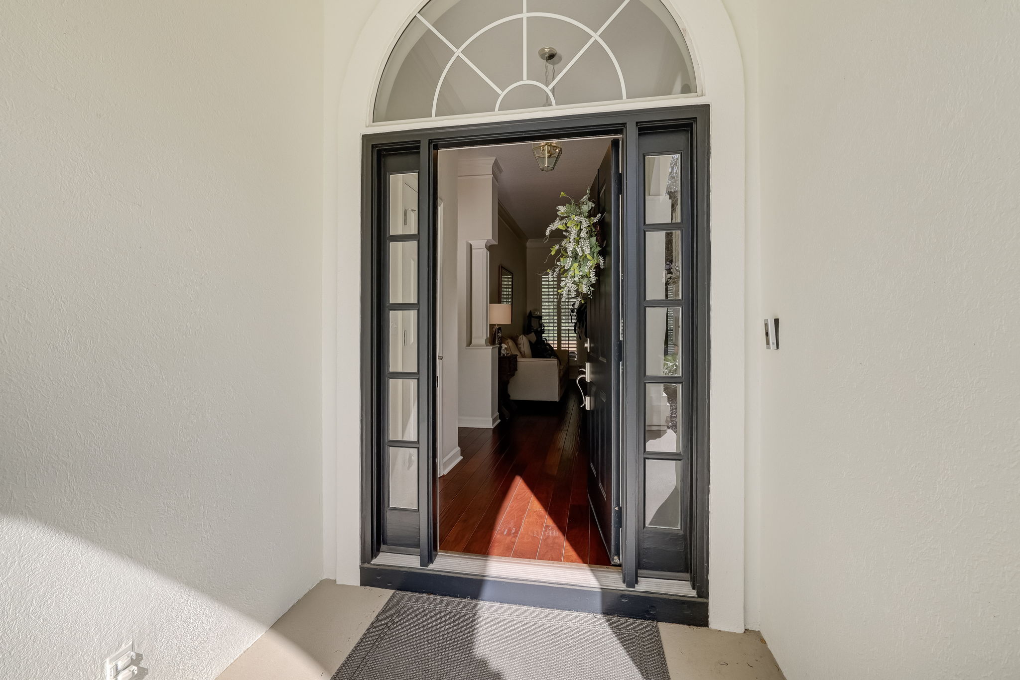 Front Entry Detail