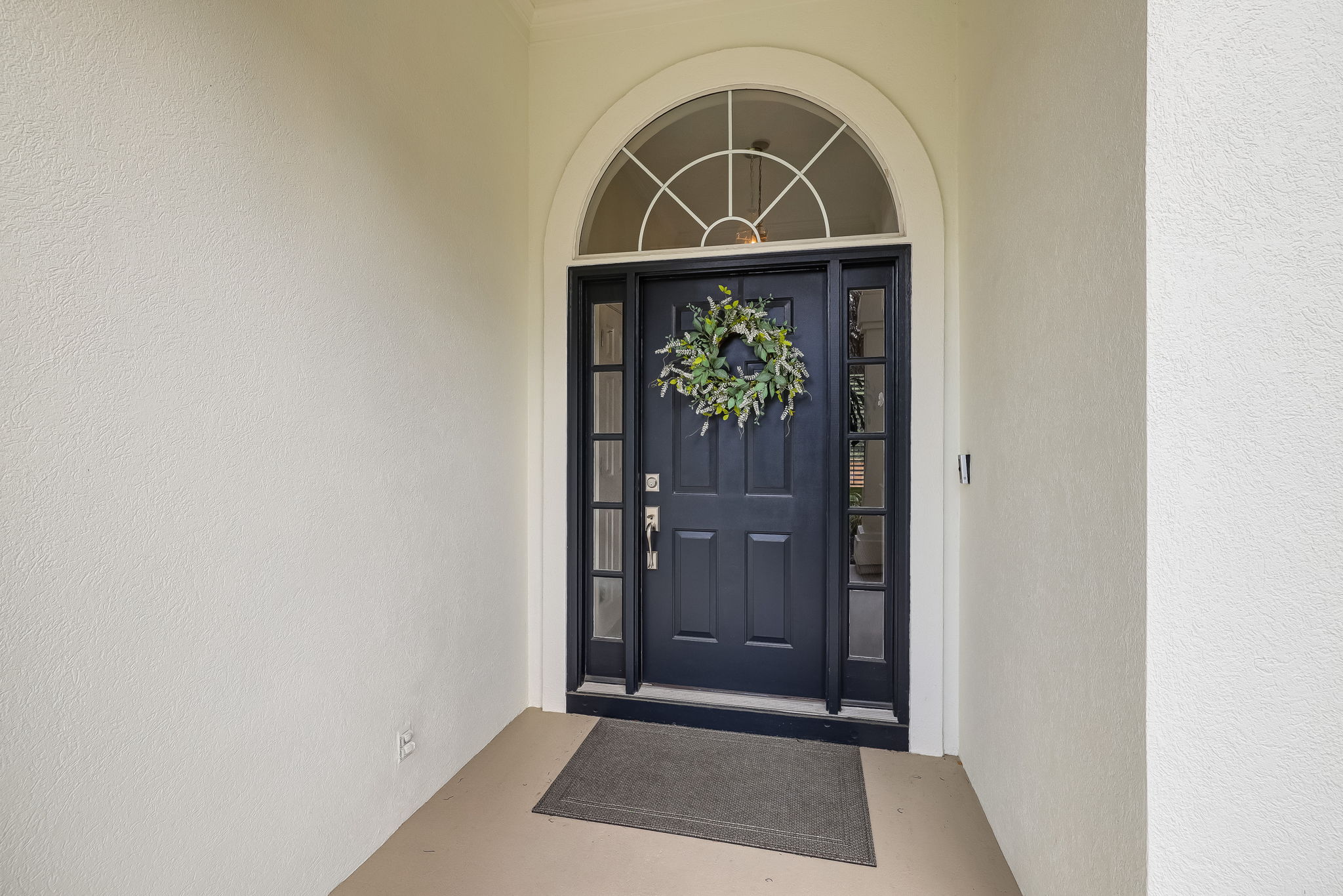 Front Entry Detail