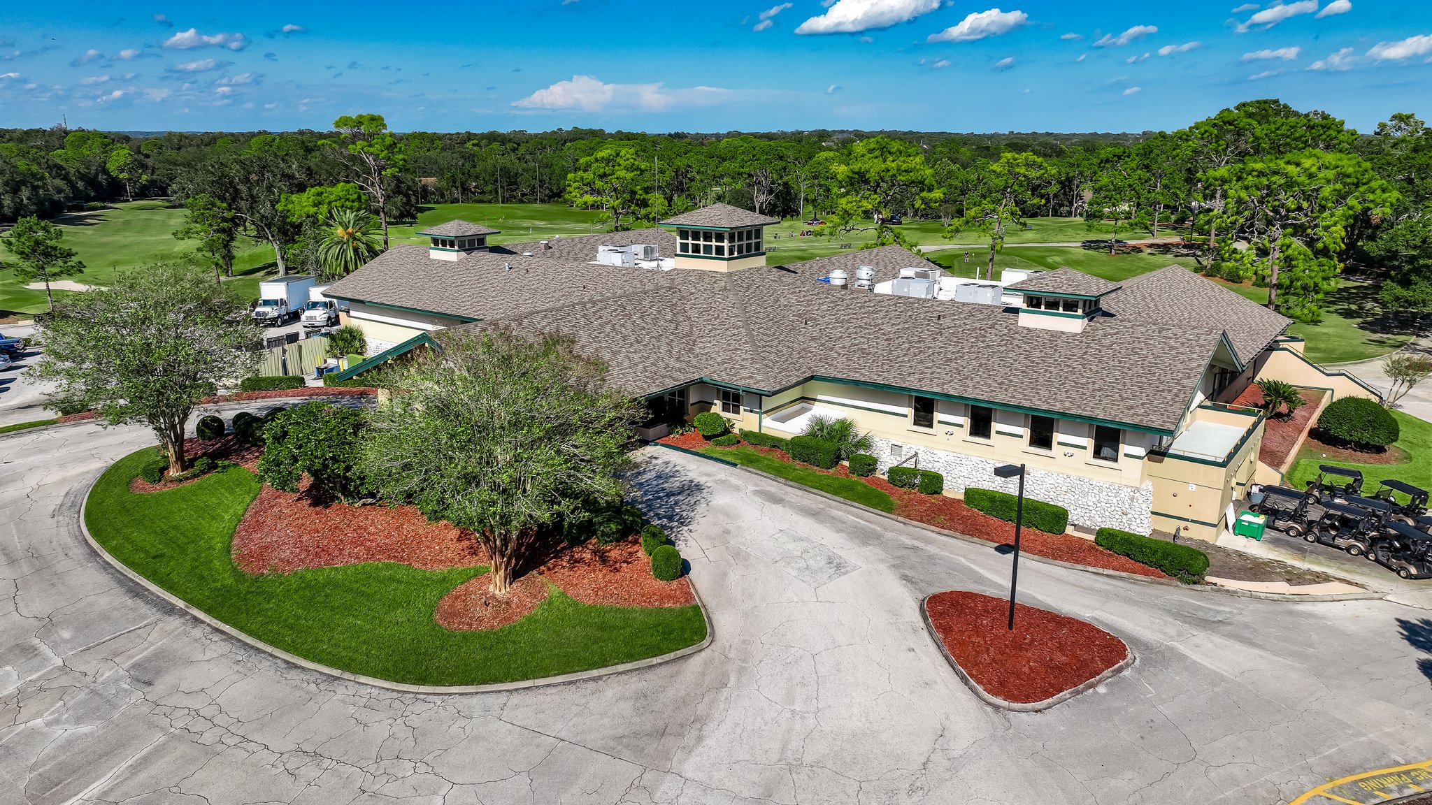 Hidden Hills Country Club