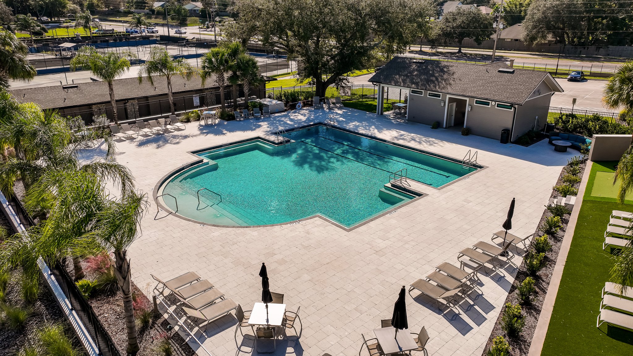 Hidden Hills Country Club