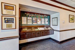Hidden Hills Country Club