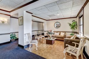 Hidden Hills Country Club