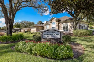 Hidden Hills Country Club