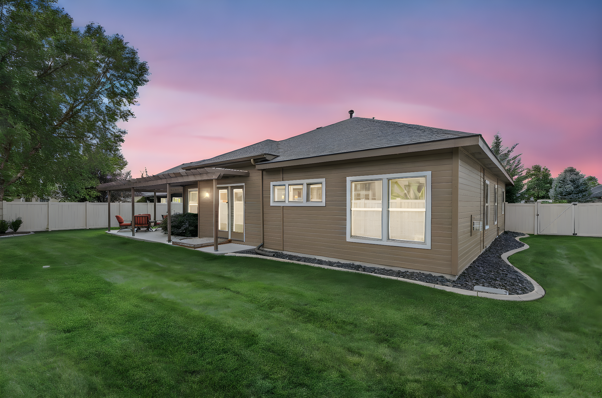 4052 N Dashwood Pl-54 day to dusk.jpeg