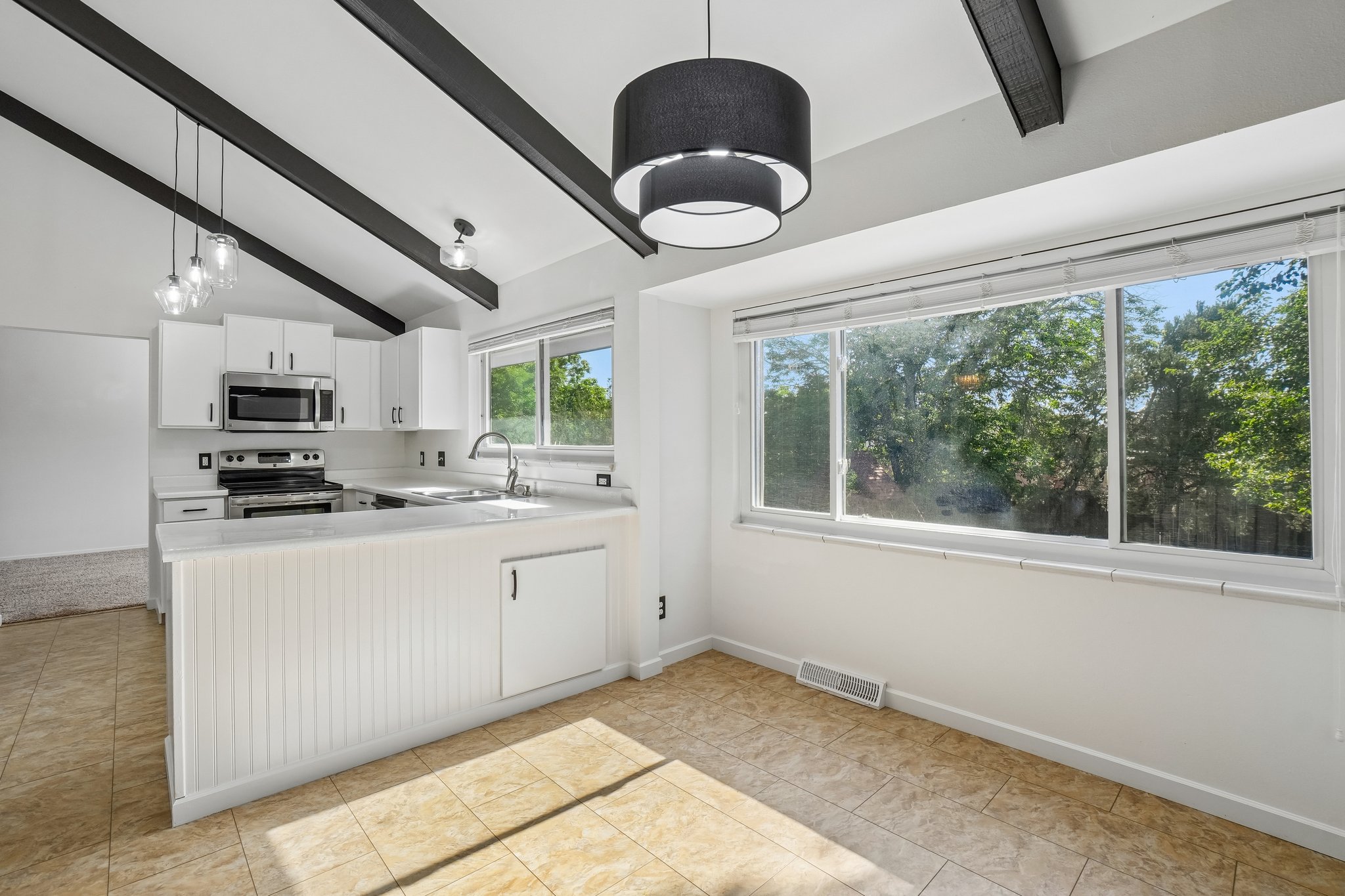 S Willow Way-S1807-014.jpg