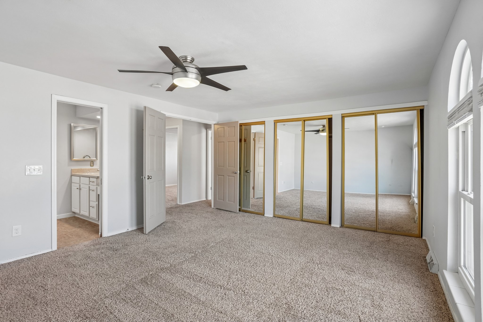 S Willow Way-S1807-036.jpg