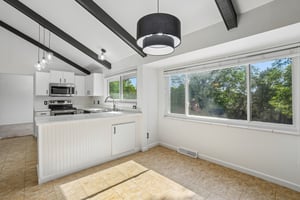 S Willow Way-S1807-014.jpg