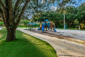 9-Lansbrook Commons Park