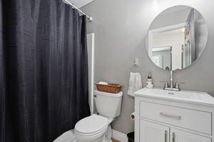  Photo 31