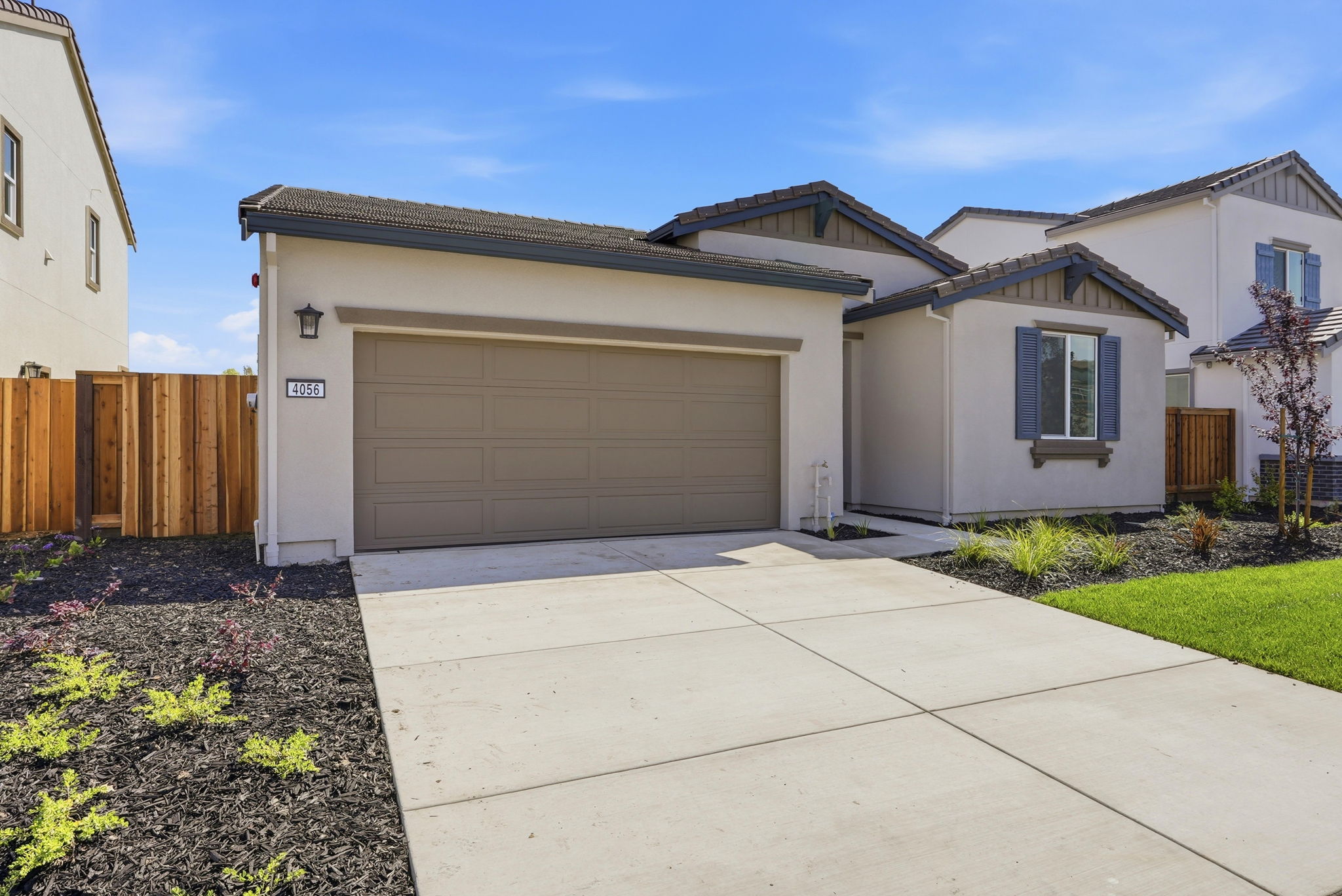 004_F8_4056 Keith Ln