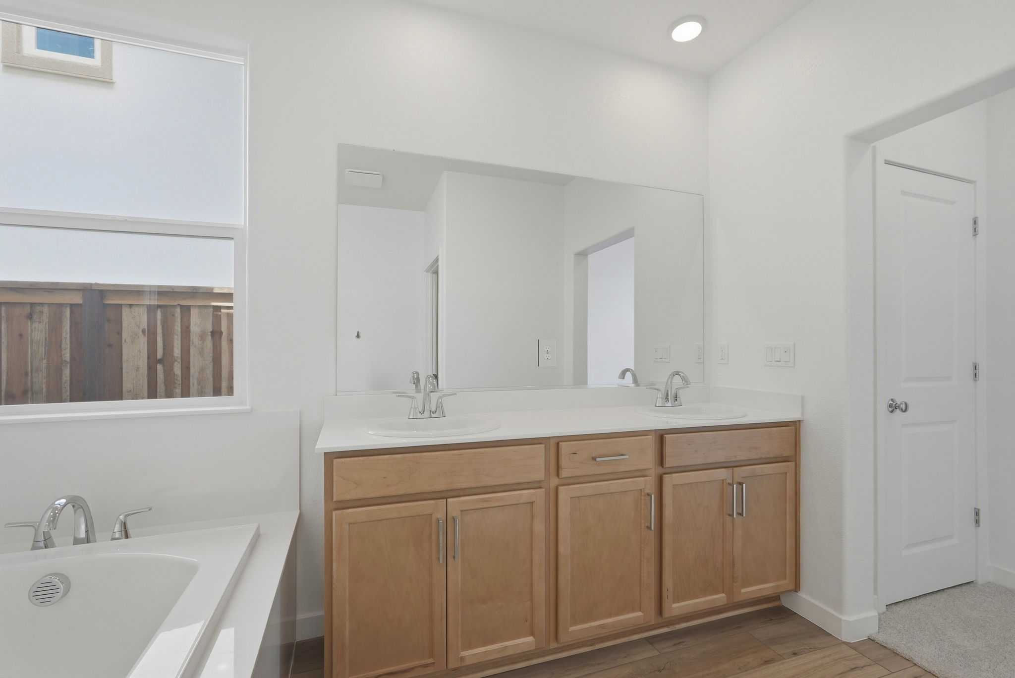 030_F8_4056 Keith Ln