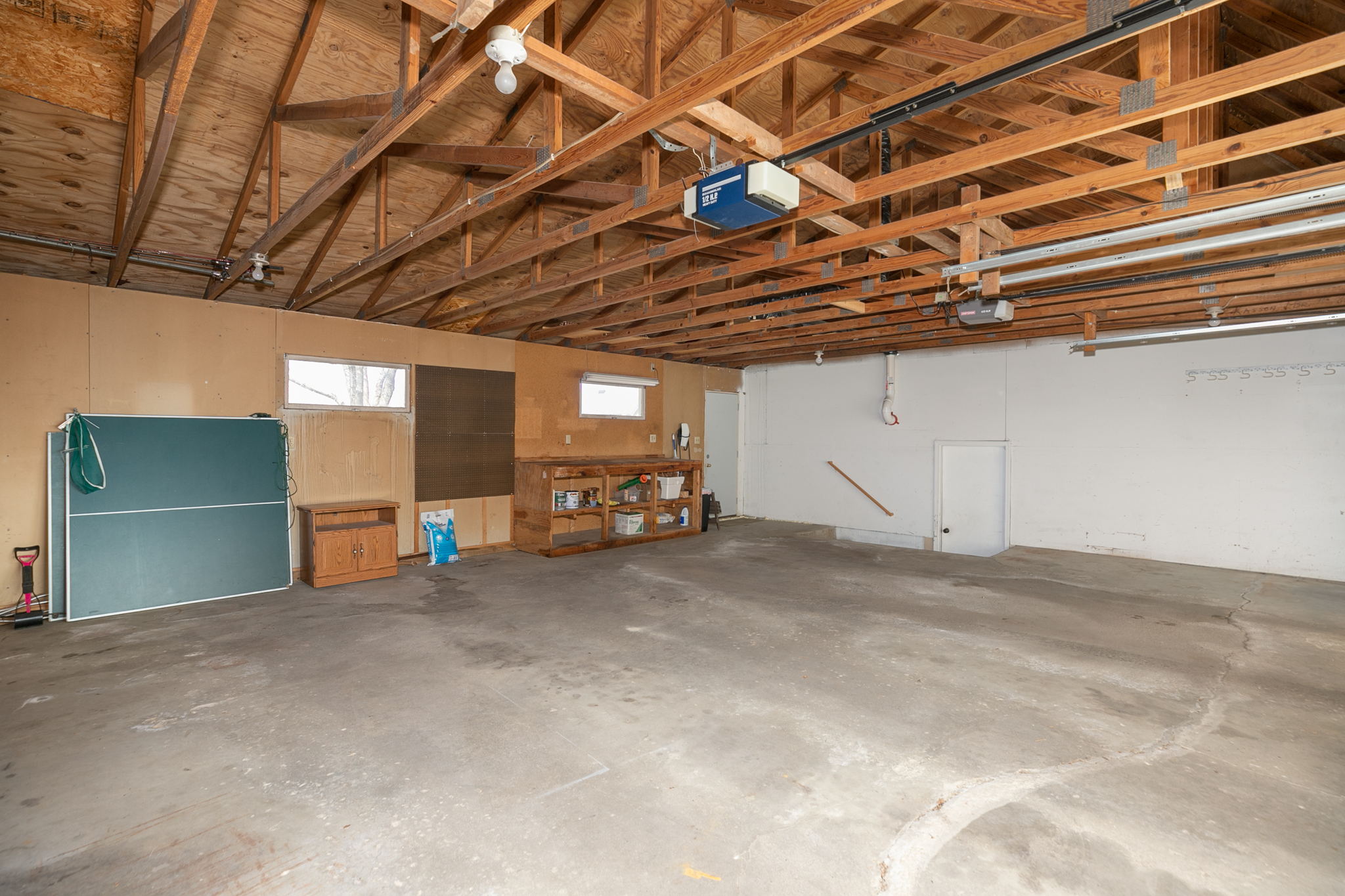 24-Garage