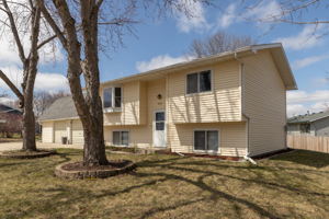 02-Front