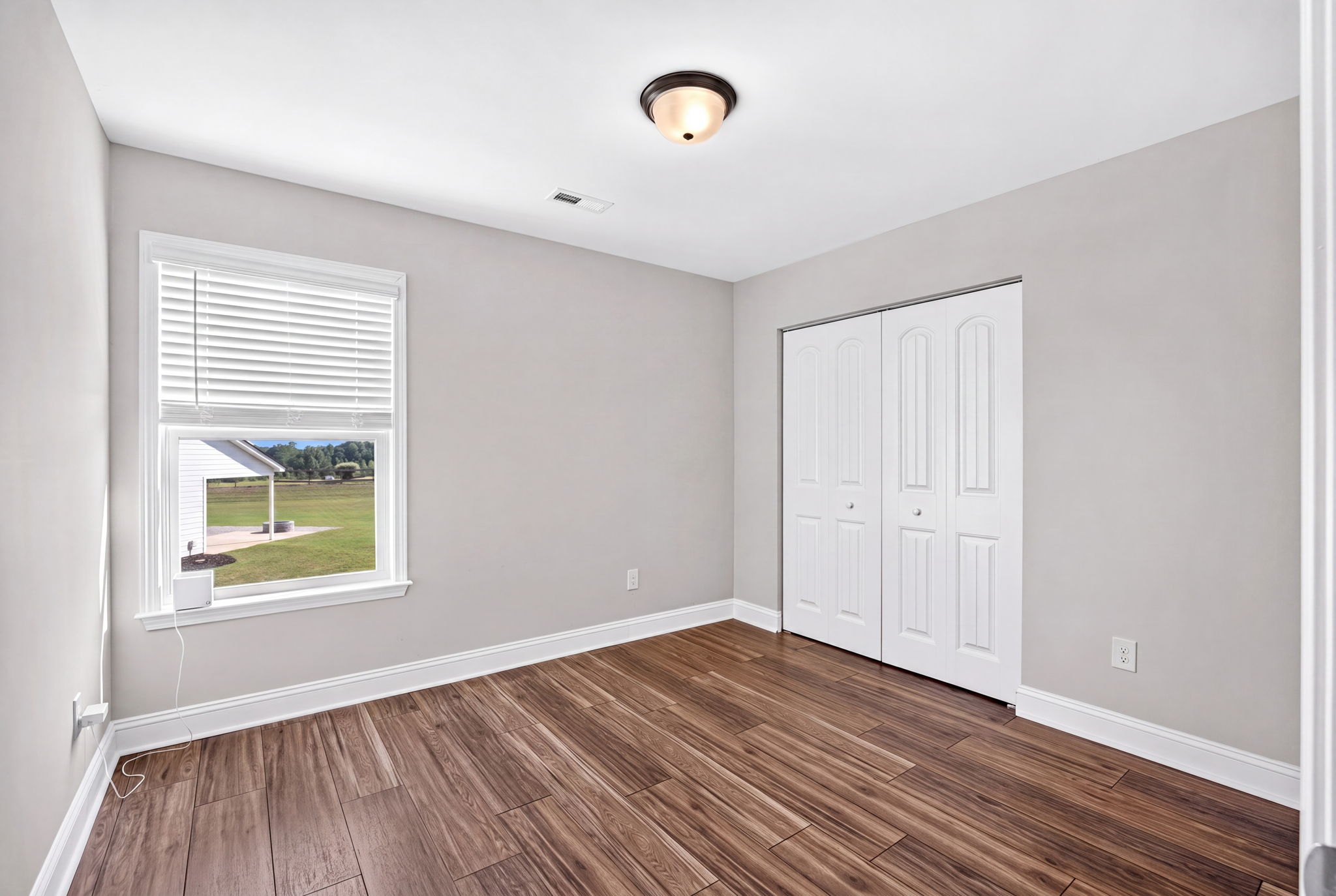  Photo 39
