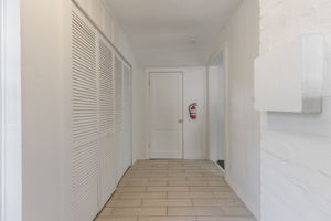  Photo 51