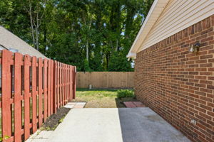  Photo 32