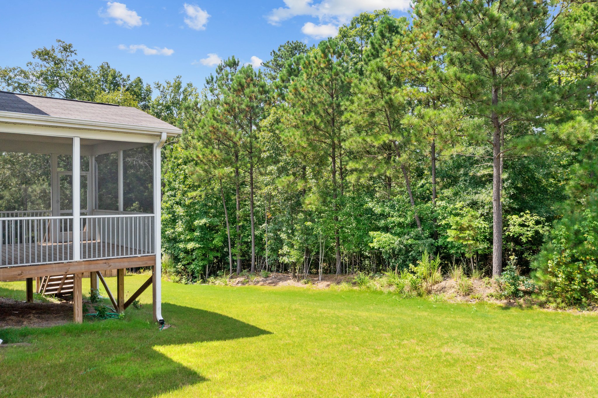 406 Holly Blossom Dr, Durham, NC 27703, USA Photo 5
