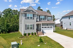 406 Holly Blossom Dr, Durham, NC 27703, USA Photo 1