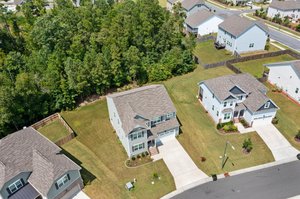 406 Holly Blossom Dr, Durham, NC 27703, USA Photo 12