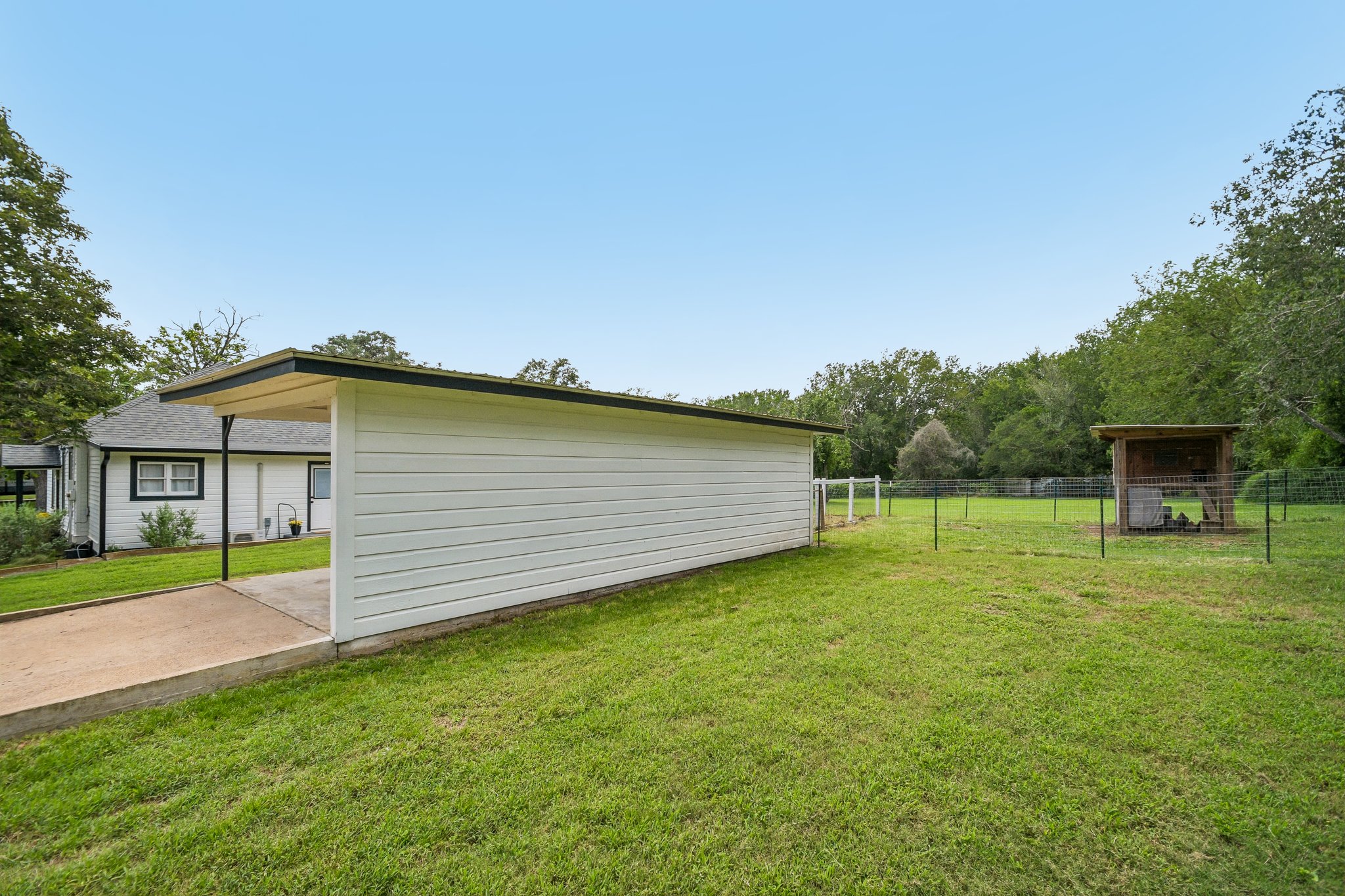 Live Oak St-S1807-004.jpg
