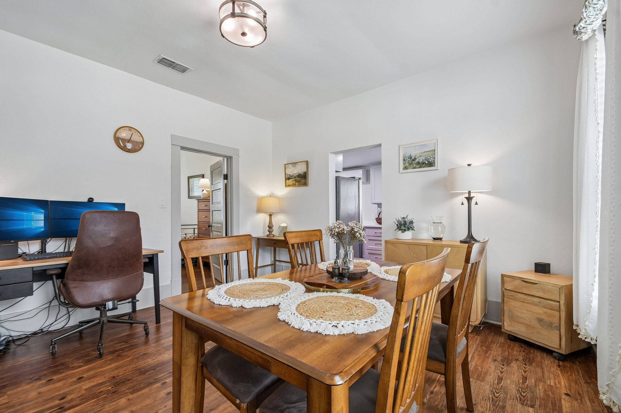 Live Oak St-S1807-012.jpg
