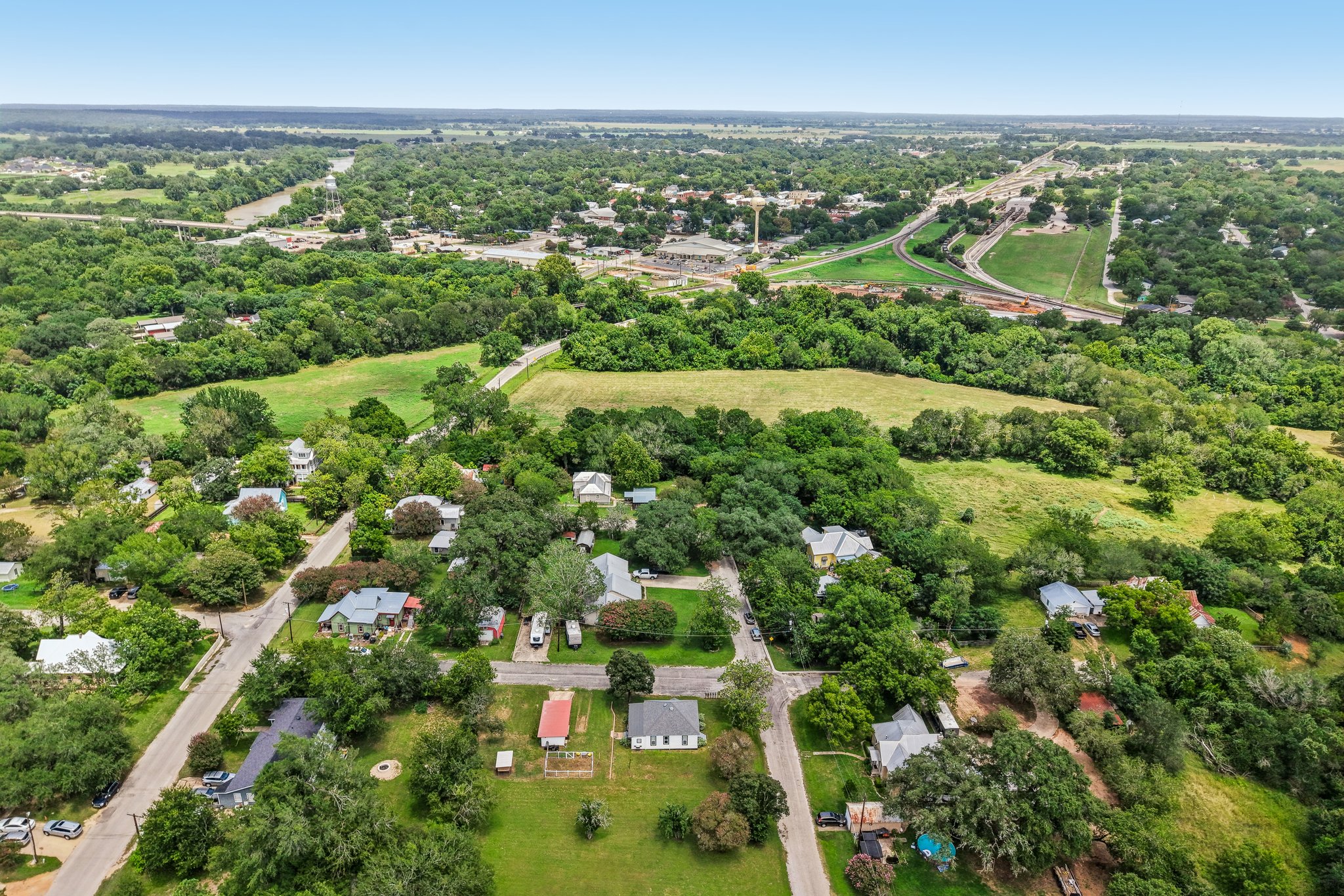 Live Oak St-S1807-050.jpg
