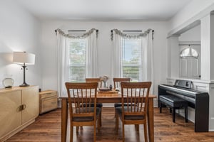 Live Oak St-S1807-015.jpg