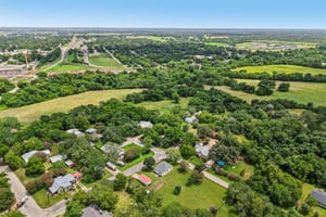 Live Oak St-S1807-049.jpg