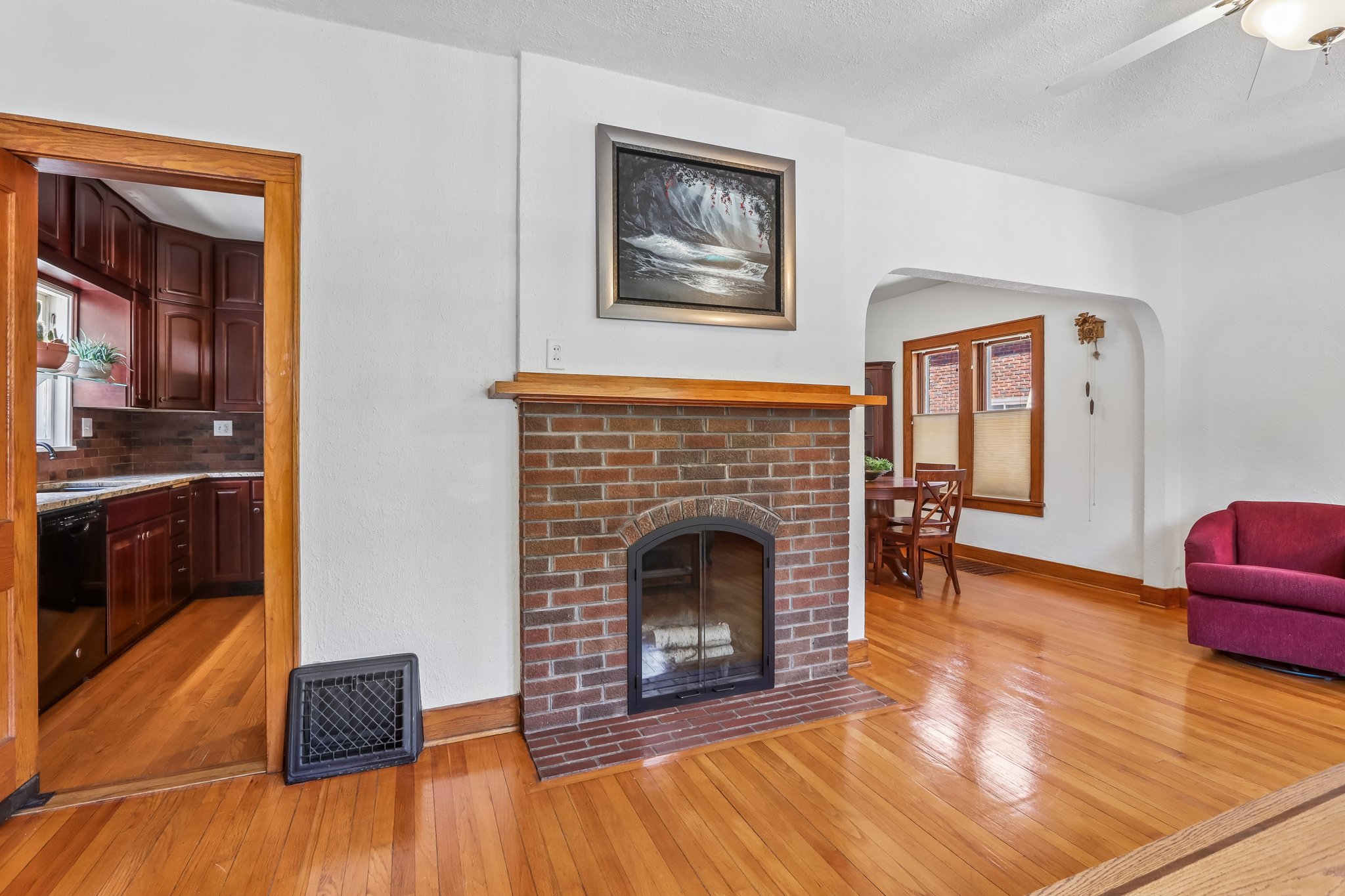 Maple Ave-S1407-005.jpg