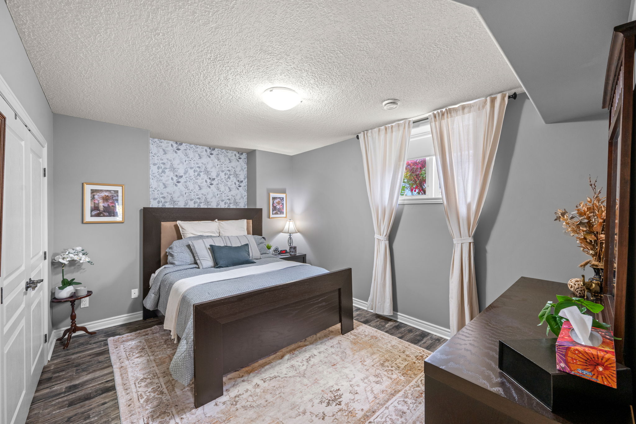  Photo 37