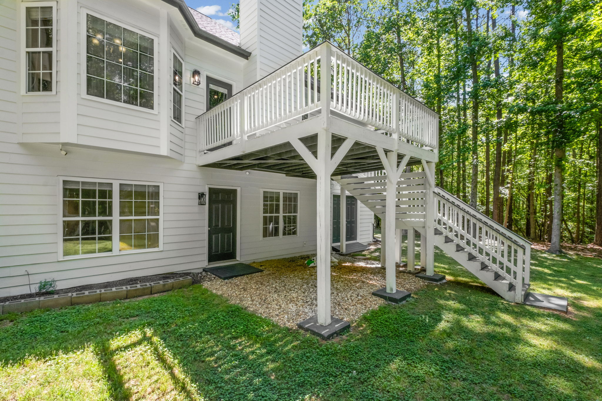  Photo 42