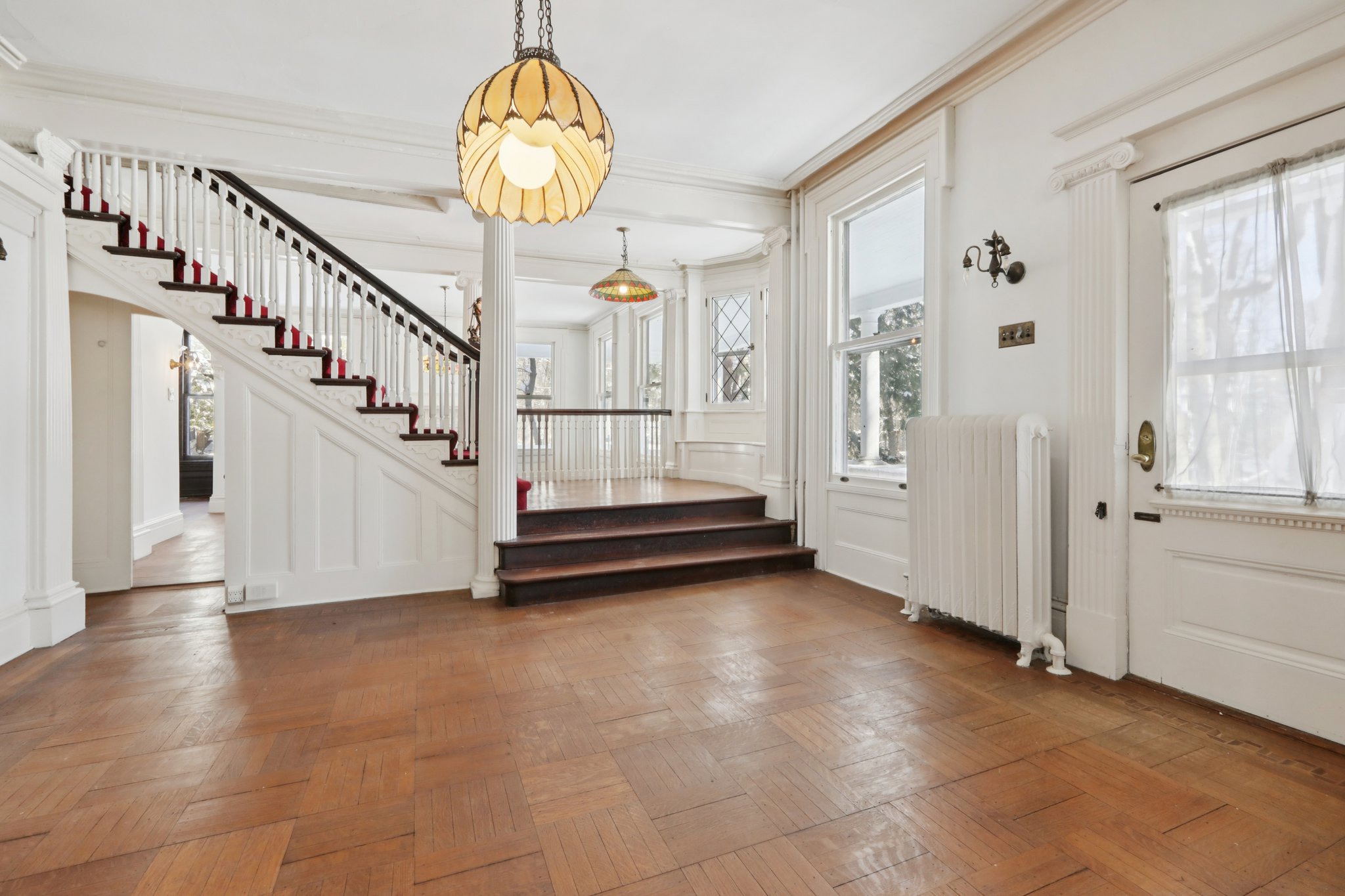 N Broadway-S2602-011.jpg