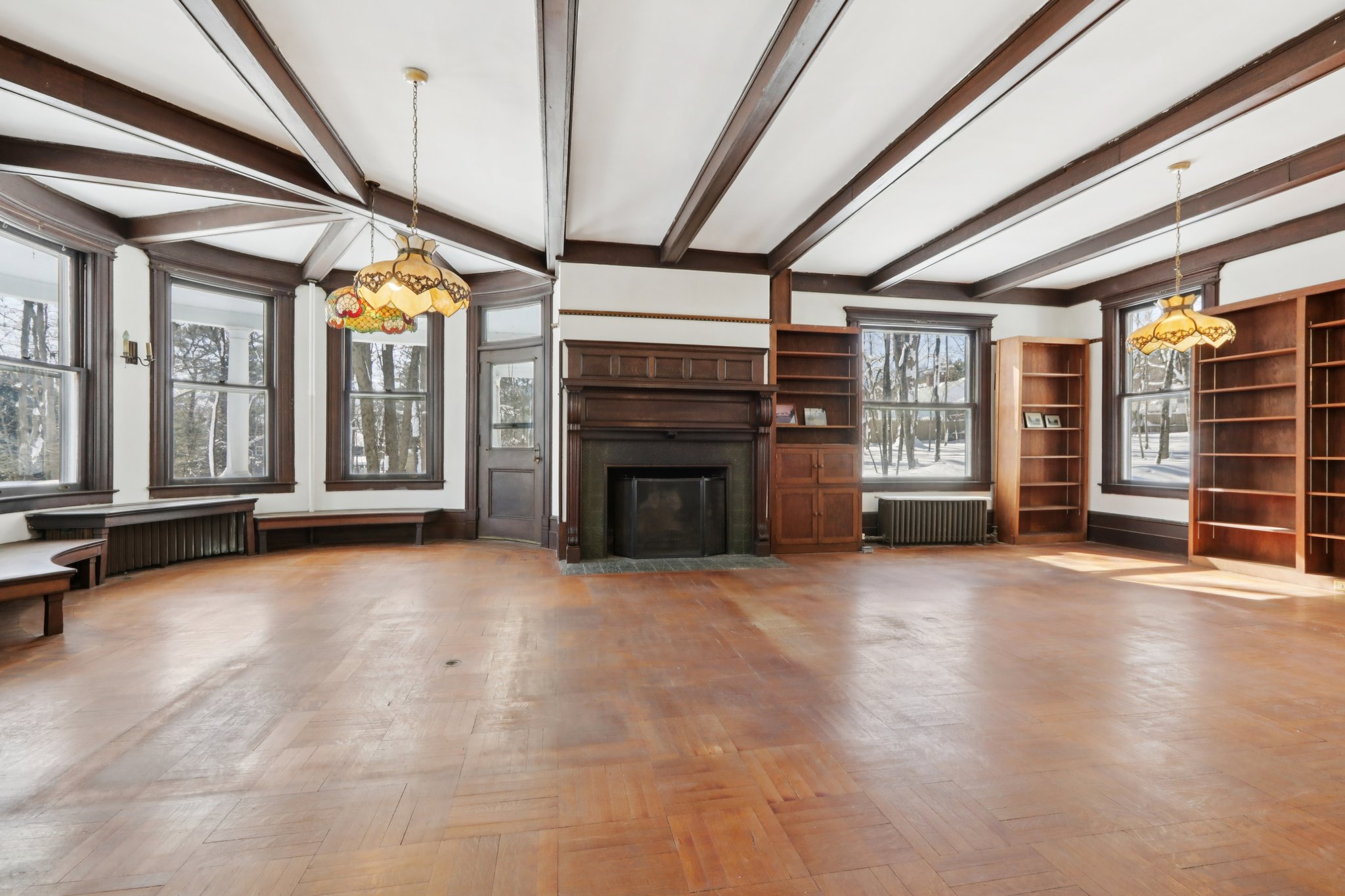 N Broadway-S2602-014.jpg