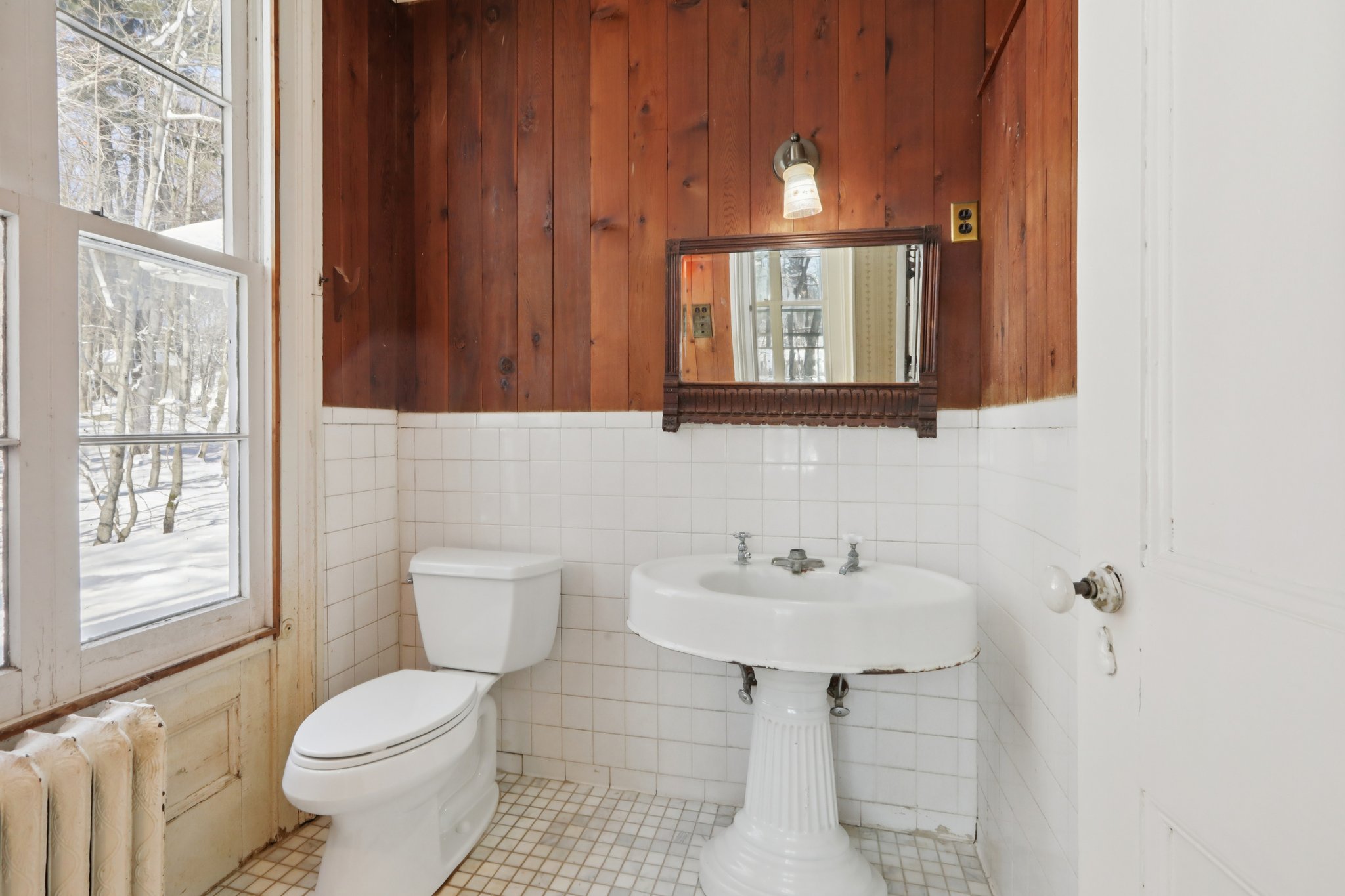 N Broadway-S2602-044.jpg