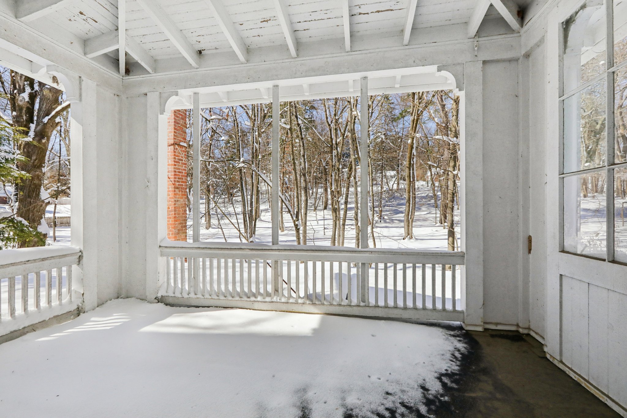 N Broadway-S2602-049.jpg