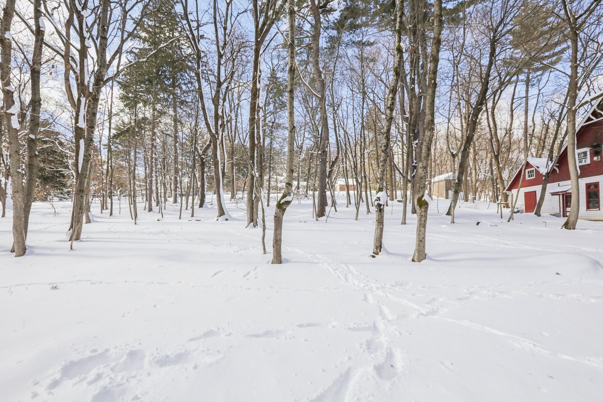 N Broadway-S2602-083.jpg