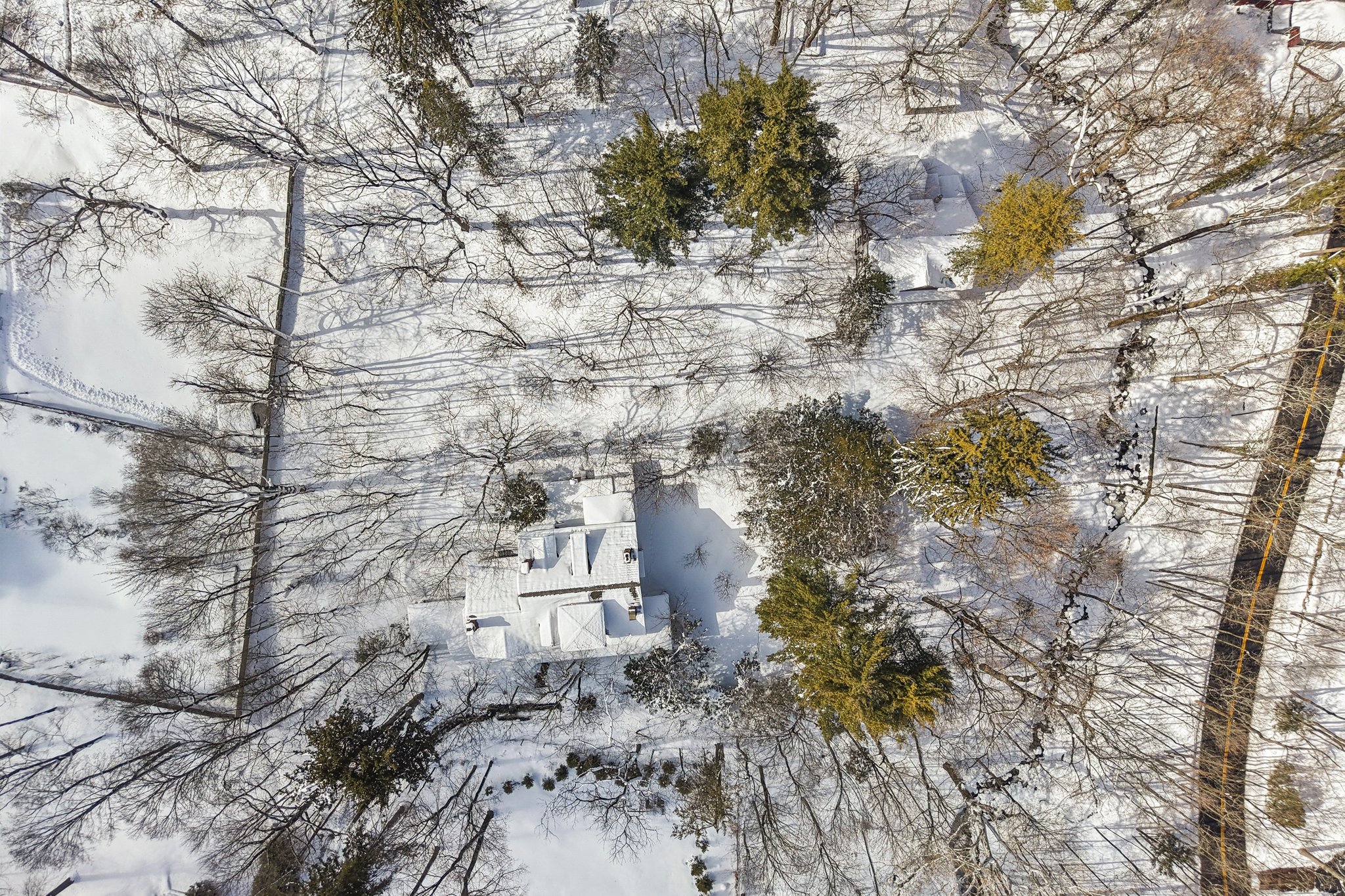 N Broadway-S2602-108.jpg