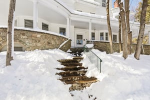 N Broadway-S2602-004.jpg