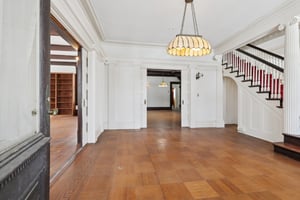 N Broadway-S2602-012.jpg