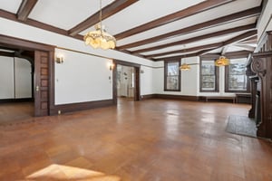 N Broadway-S2602-017.jpg