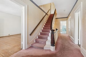 N Broadway-S2602-054.jpg