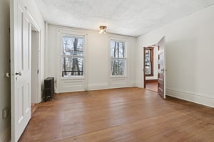 N Broadway-S2602-056.jpg