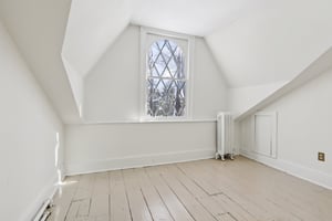 N Broadway-S2602-067.jpg