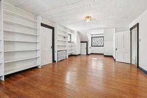 N Broadway-S2602-075.jpg