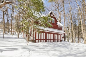 N Broadway-S2602-085.jpg