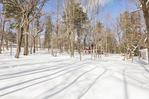 N Broadway-S2602-090.jpg